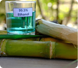 Etanol em um recipiente químico.